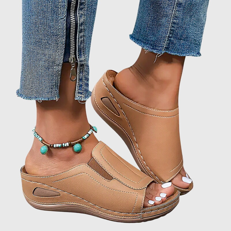 Aretha | Orthopedic sandals with anatomical insole and non-slip sole
