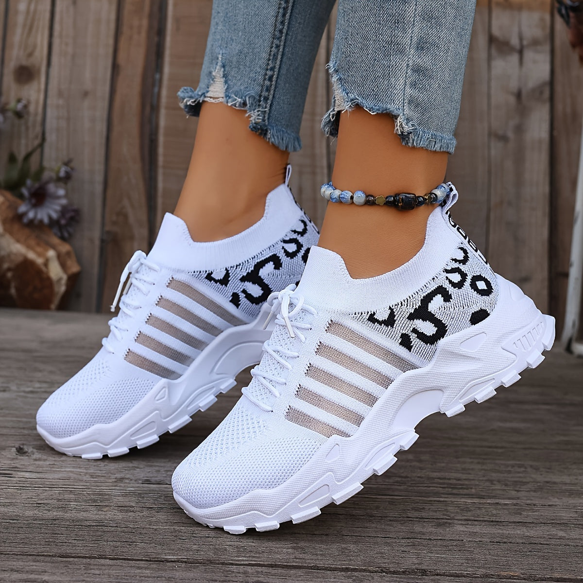 Noa | Comfortable and Breathable Sneakers