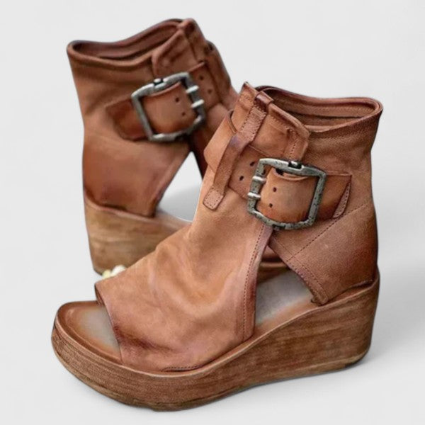 Jess | Orthopedic wedge sandals with triple arch support