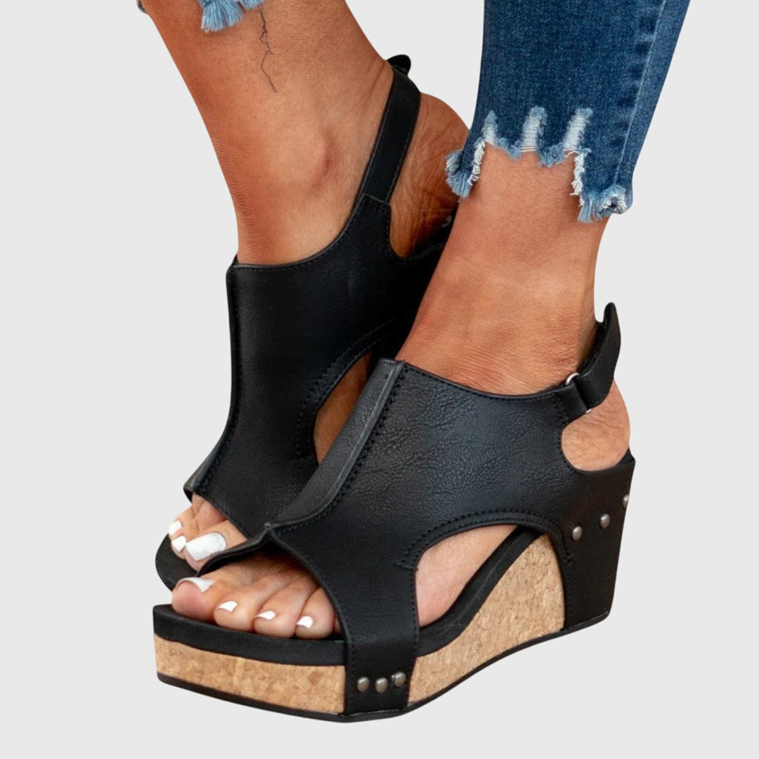 Adela | Sandalias ortopédicas de cuña con hebilla ajustable y plantilla acolchada