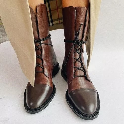 Lisa | Women's leather boots with cushioned interior and durable sole