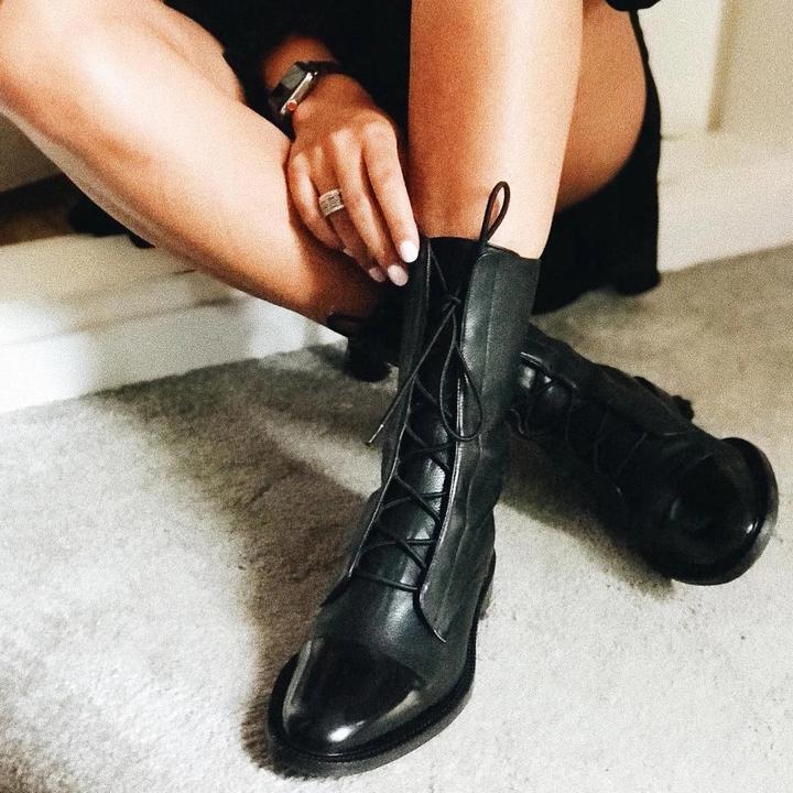 Lisa | Women's leather boots with cushioned interior and durable sole