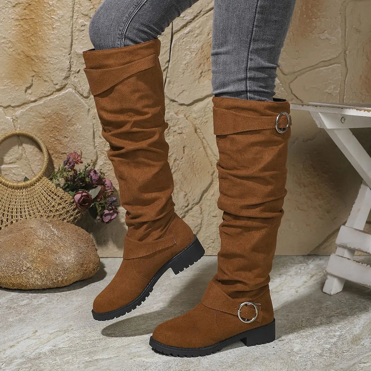 Alicia | Botas altas fruncidas para mujer con hebillas y suela de bloque