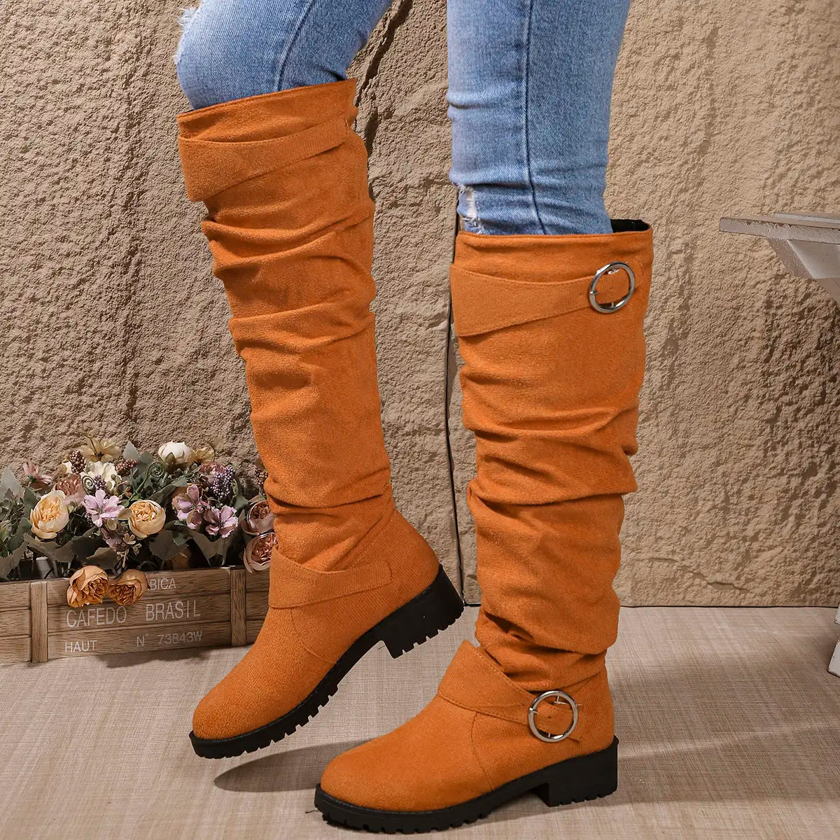 Alicia | Botas altas fruncidas para mujer con hebillas y suela de bloque