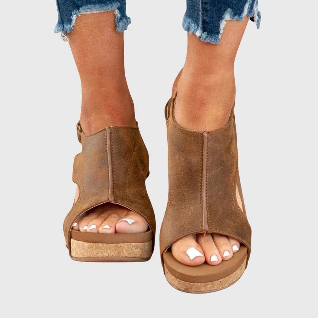 Adela | Sandalias ortopédicas de cuña con hebilla ajustable y plantilla acolchada