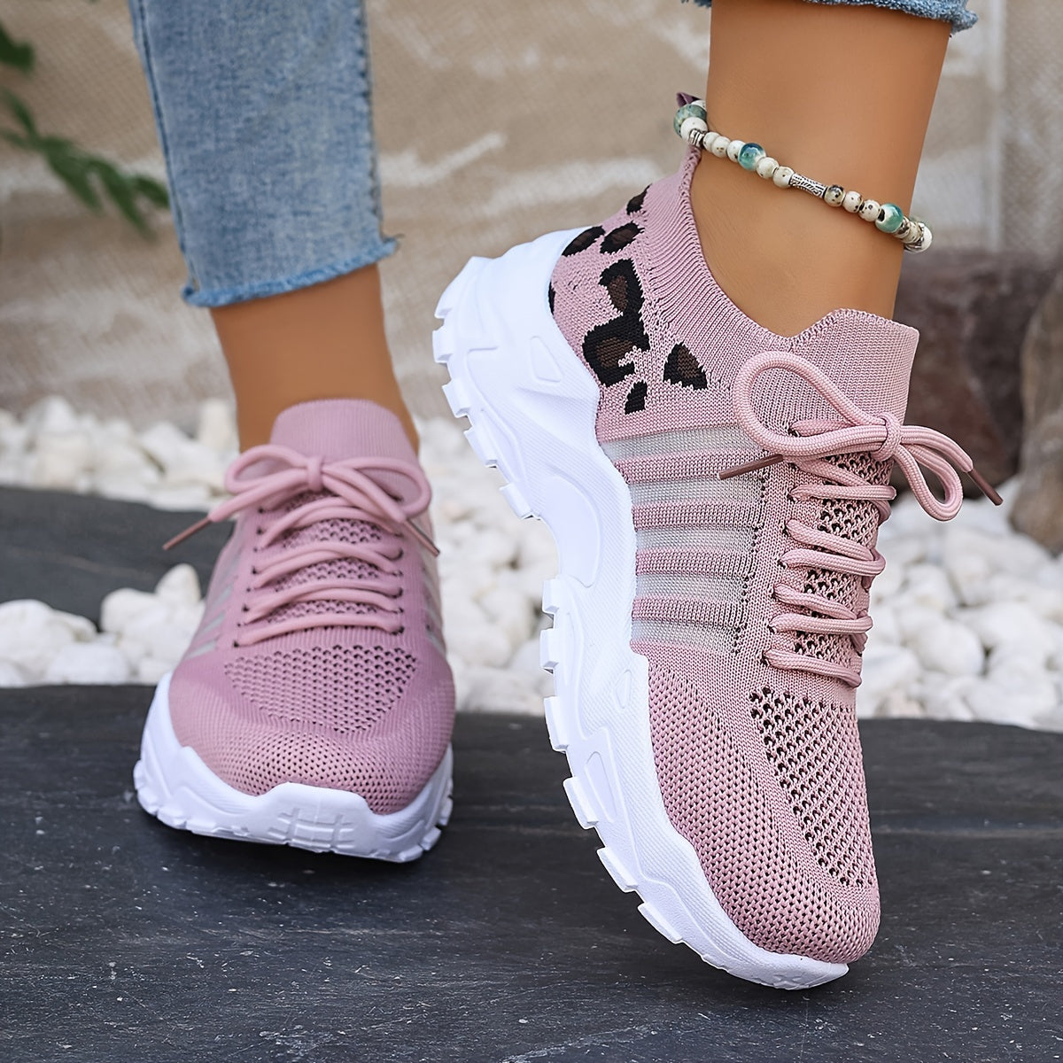 Noa | Comfortable and Breathable Sneakers