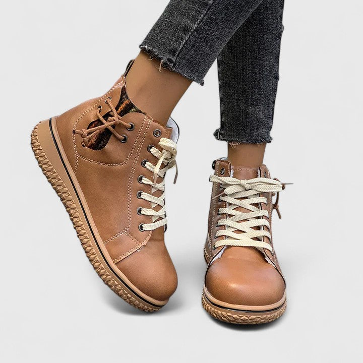 Nyrah | Women's orthopedic lace-up boots with non-slip sole and lined interior