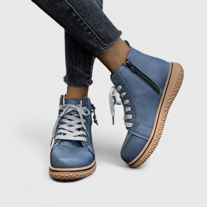Nyrah | Women's orthopedic lace-up boots with non-slip sole and lined interior