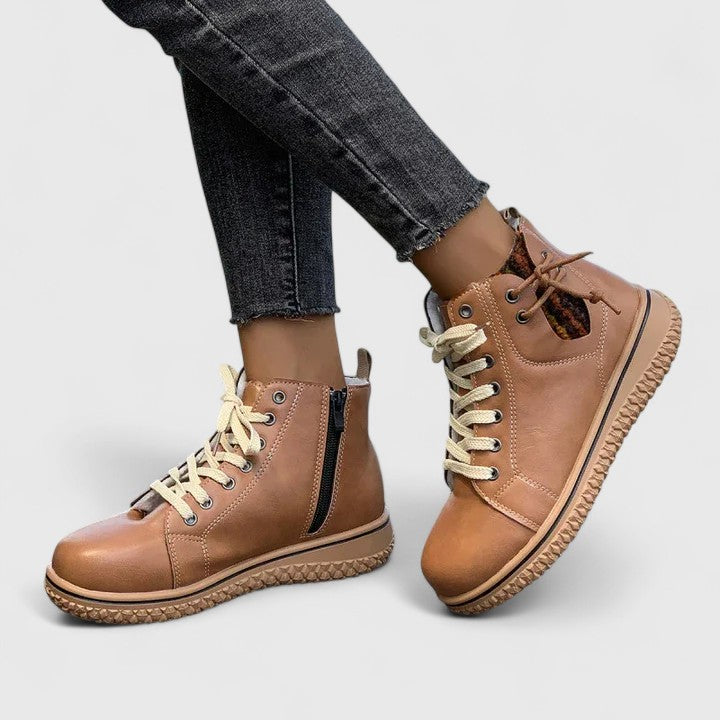Nyrah | Women's orthopedic lace-up boots with non-slip sole and lined interior