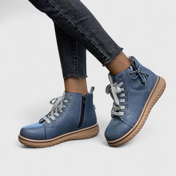 Nyrah | Women's orthopedic lace-up boots with non-slip sole and lined interior