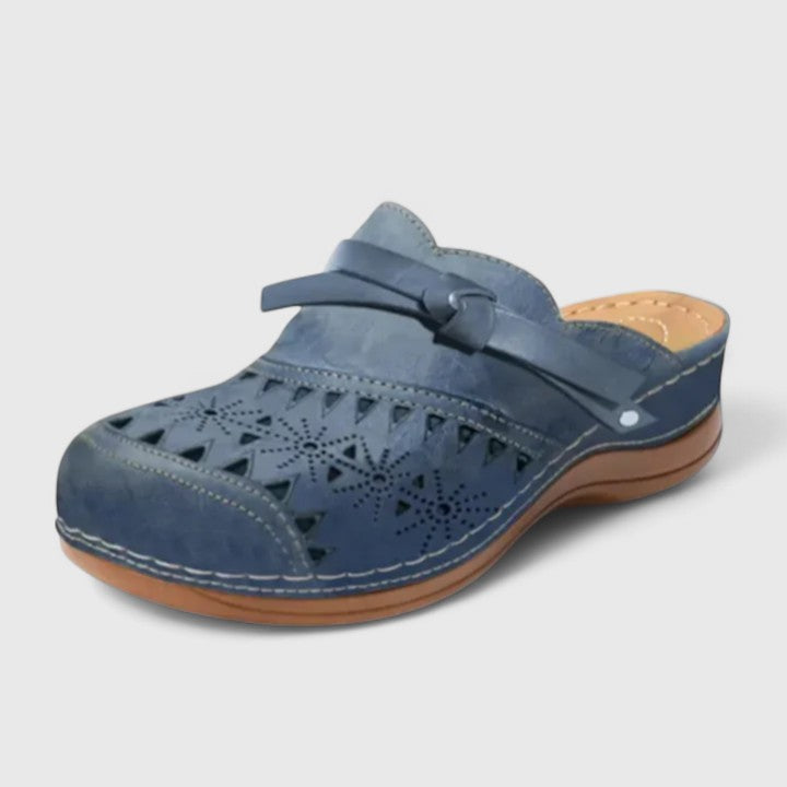 Rue | Comfortable memory foam sandals with arch support