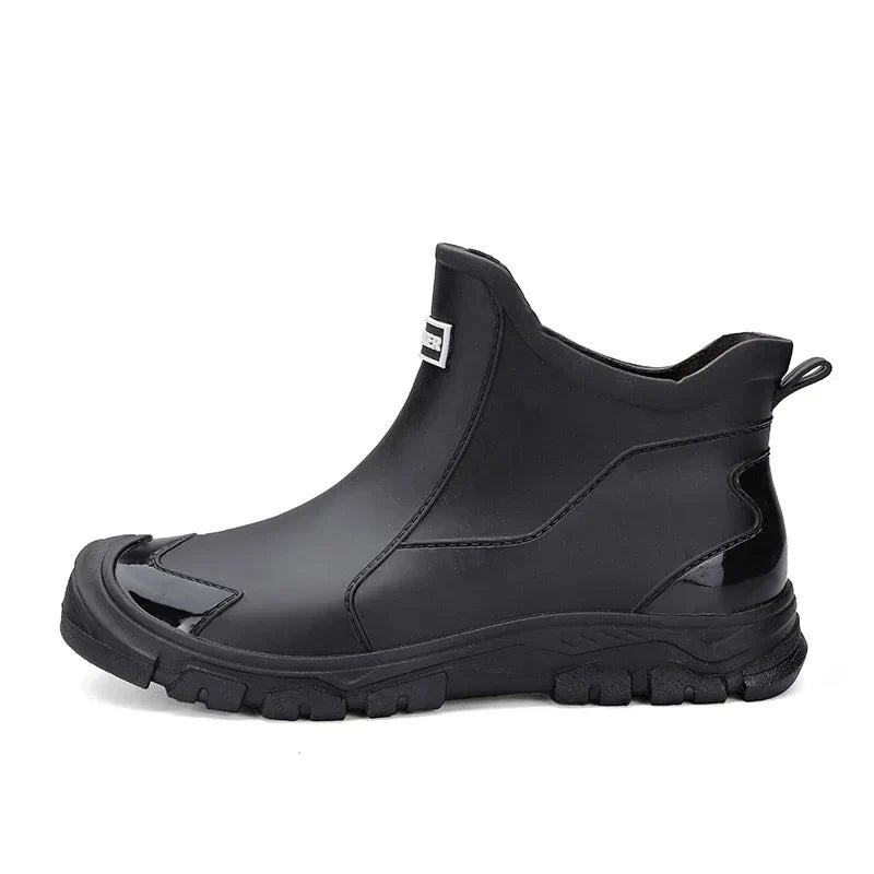 Lucas | Women's waterproof Chelsea boots with traction sole