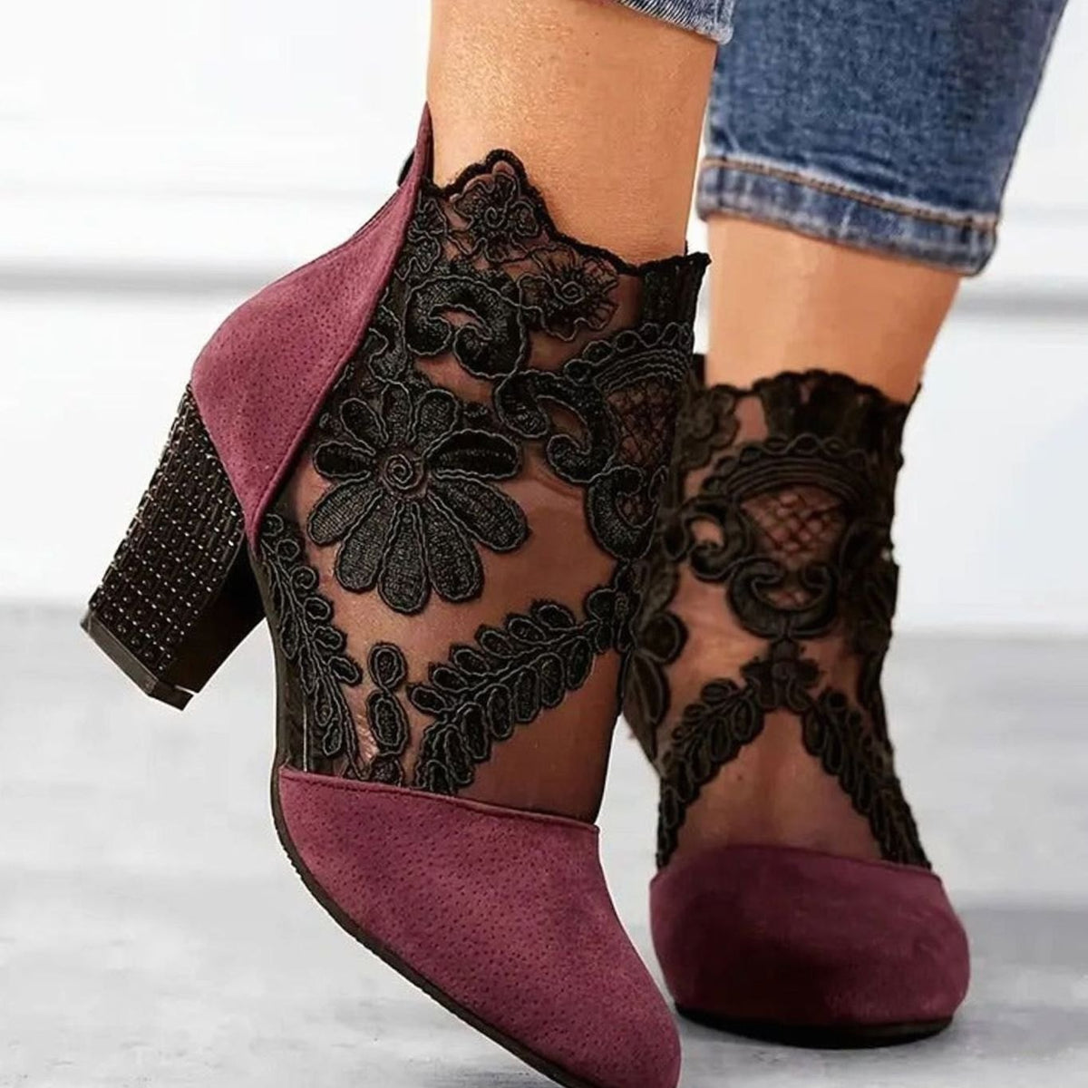 Charlotte | Women's ankle boots with embroidered lace and block heel