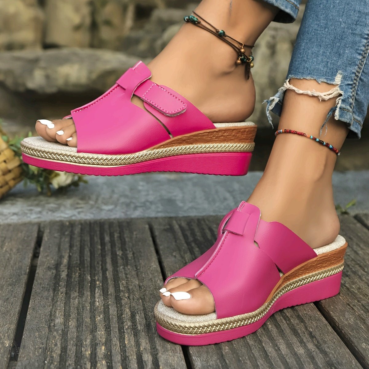 Layla | Open-toe wedge sandals with platform and velcro closure