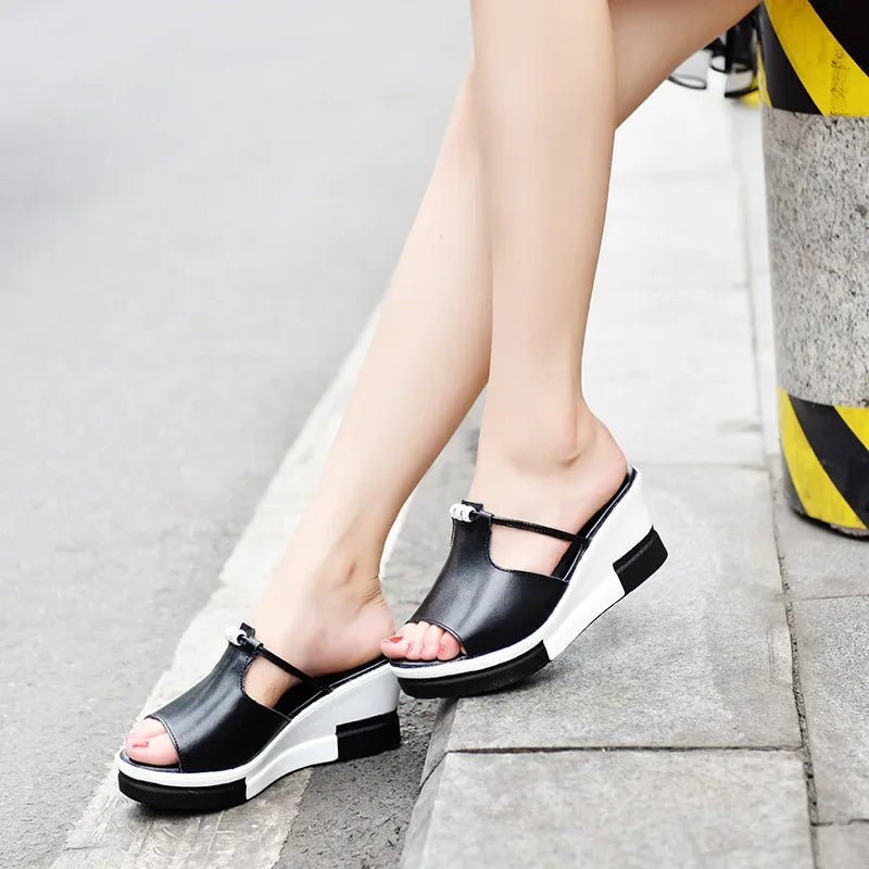 Isabella | Orthopedic wedge sandals with cushioned platform and slip-on fit