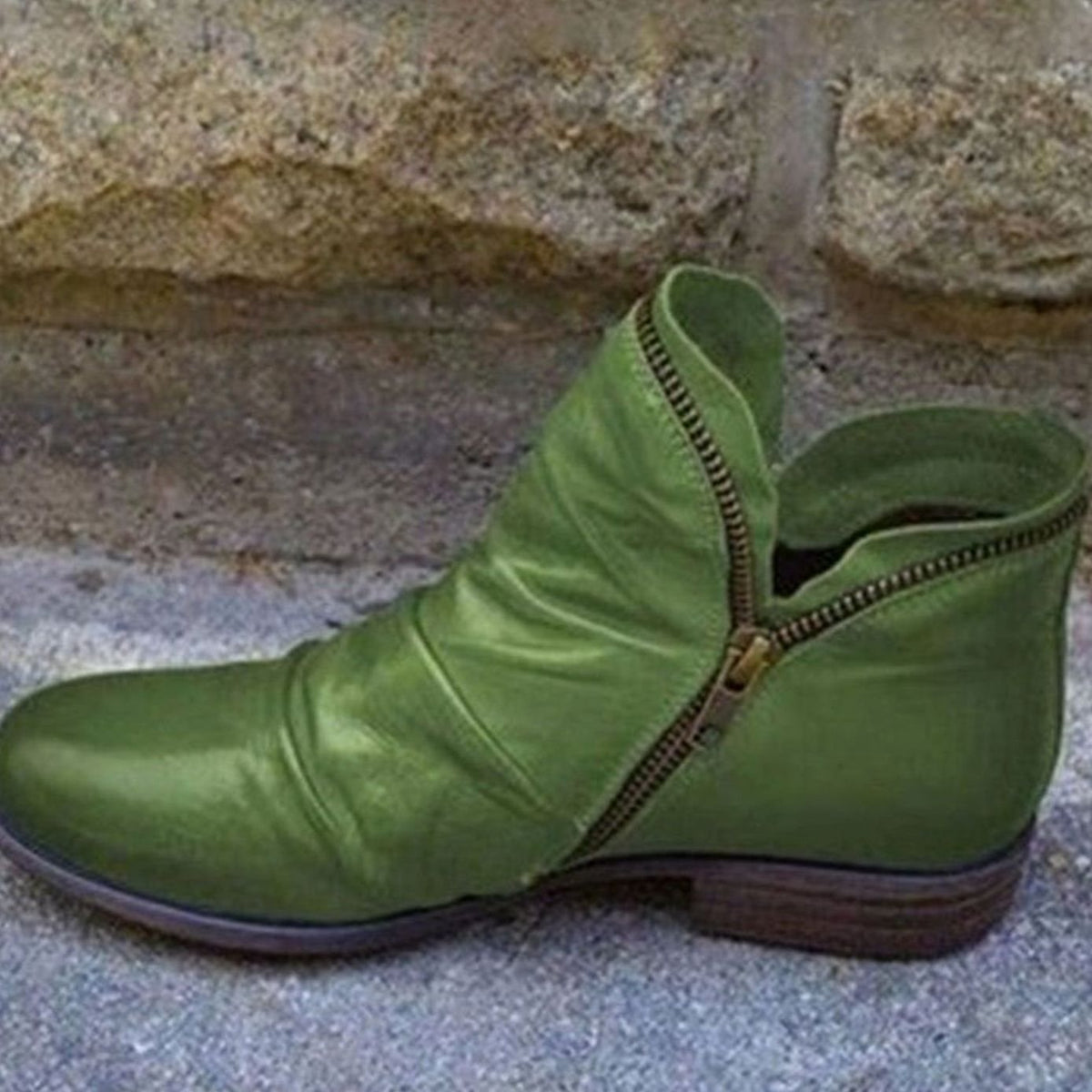 Luna | Women's ruched leather ankle boots with side zip