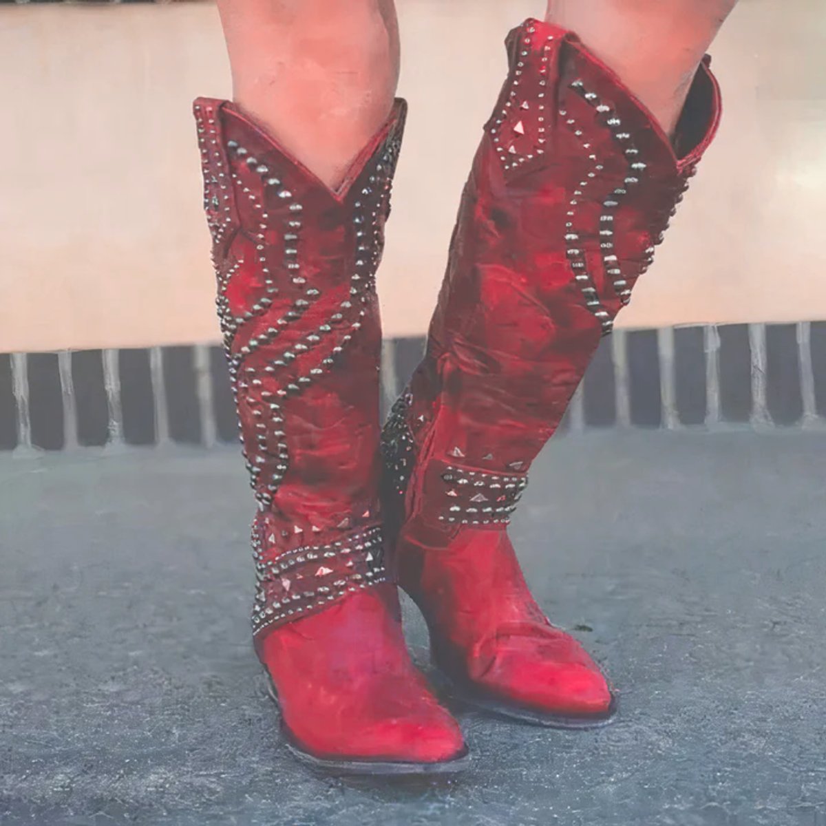 Victoria | Women's western boots with studs, pointed toe and block heel