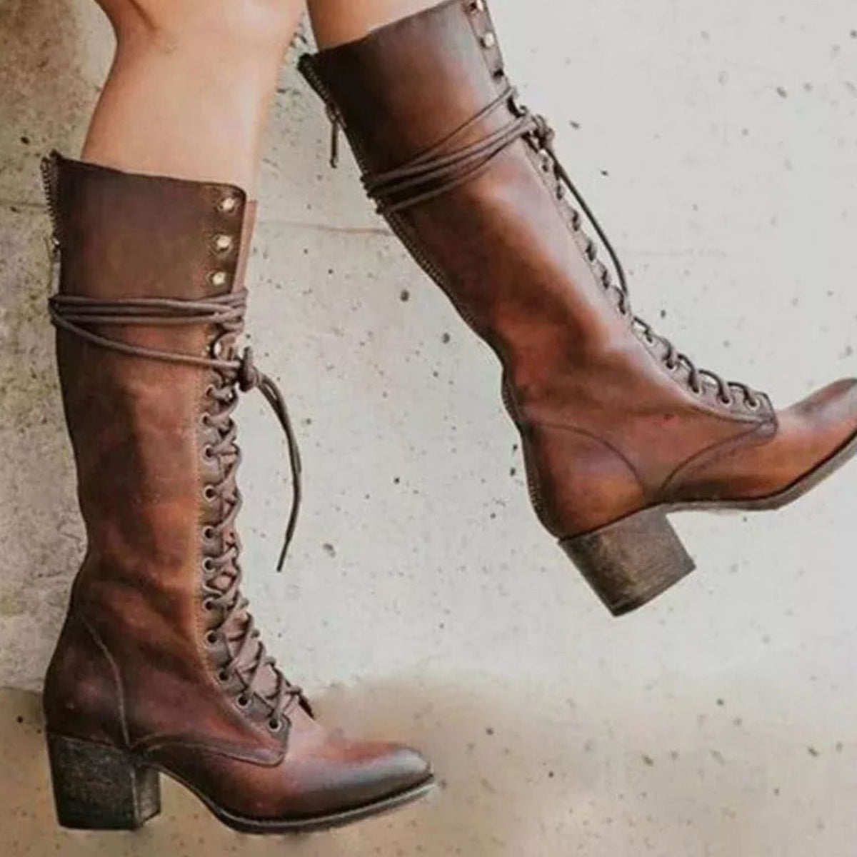 Isabella | Women's vintage knee-high lace-up boots with block heel