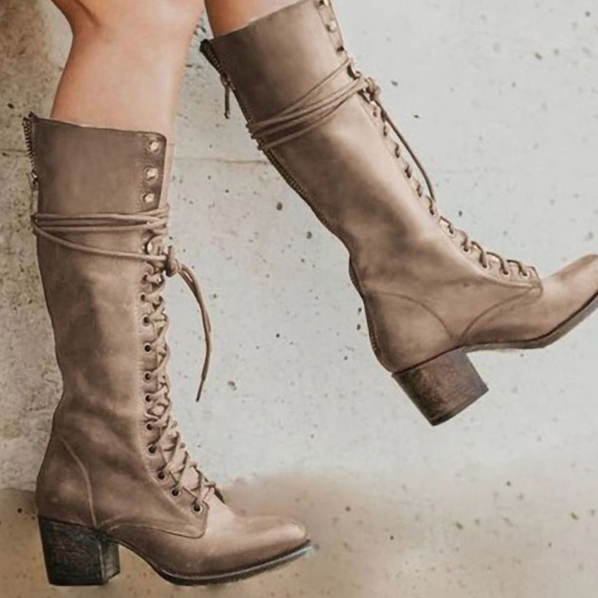 Isabella | Women's vintage knee-high lace-up boots with block heel