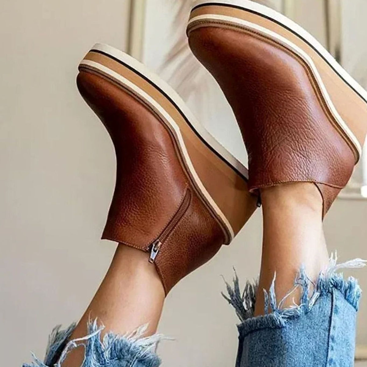 Penelope | Women's wedge platform Chelsea boots