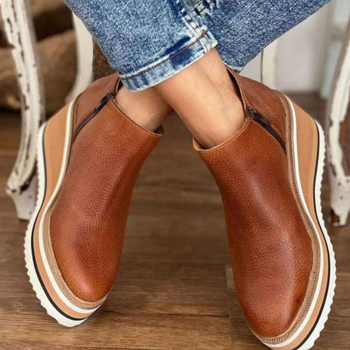 Penelope | Women's wedge platform Chelsea boots