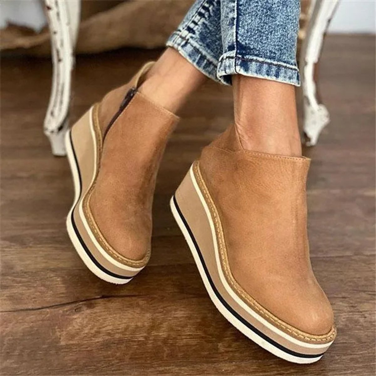 Luna | Women's wedge ankle boots with platform, zipper, and round toe