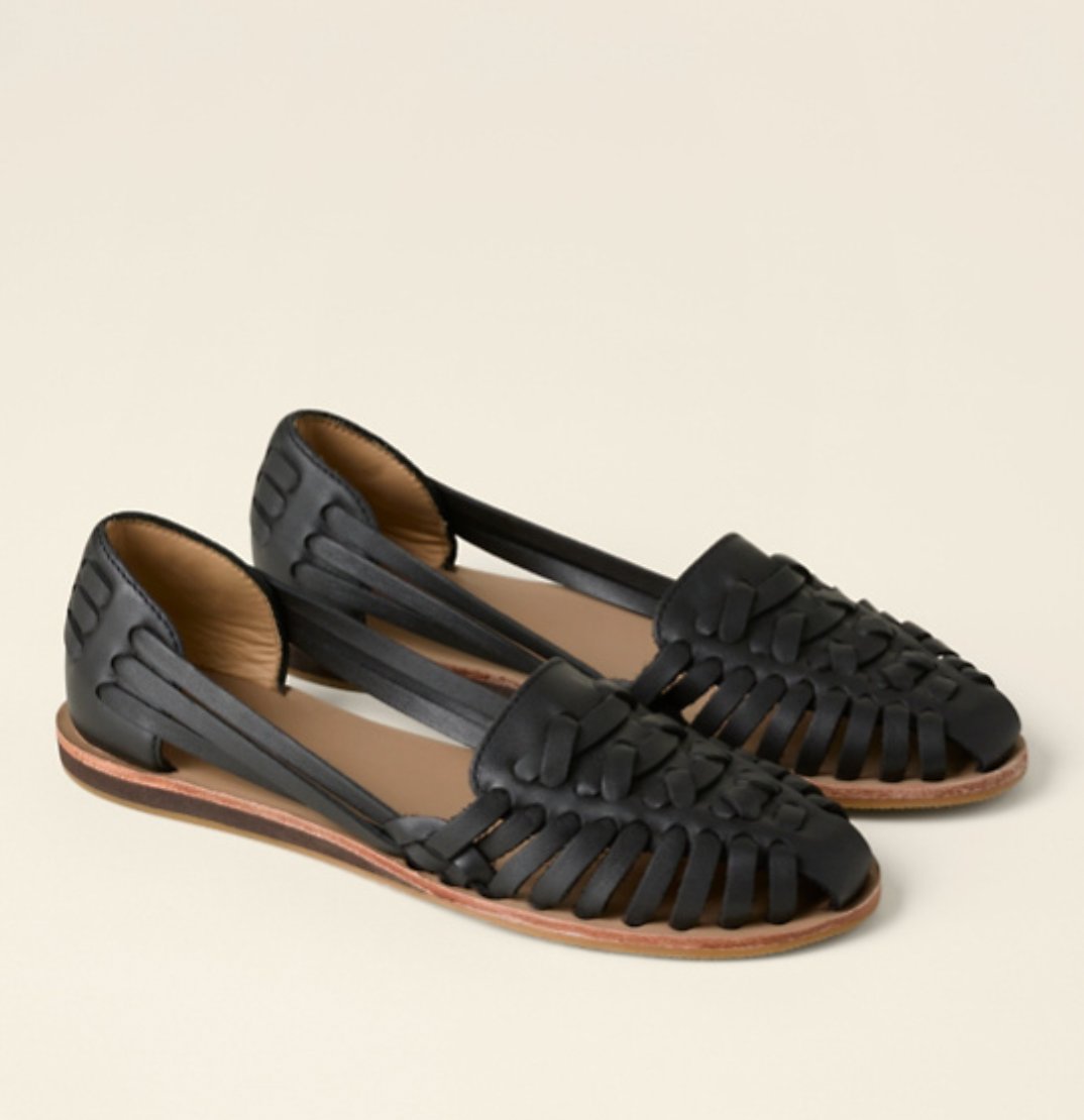 Evelyn | Closed-toe slip-on sandals with a braided finish