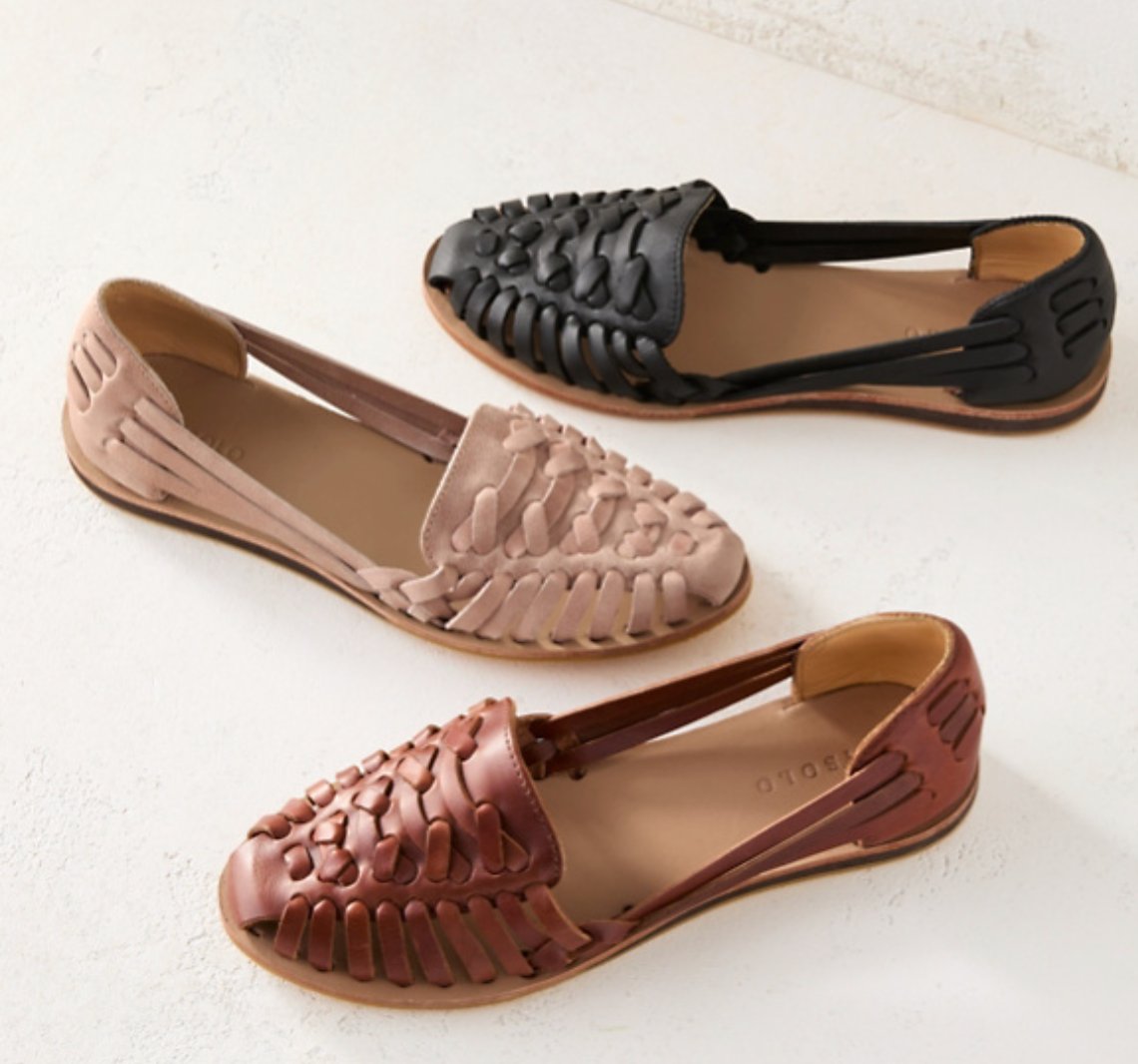 Evelyn | Closed-toe slip-on sandals with a braided finish